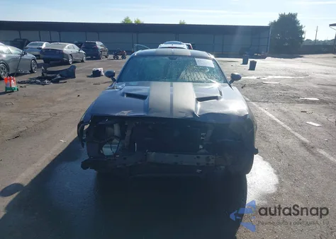 2017 Dodge Challenger R/T z USA, uszkodzony, nr VIN 2C3CDZBT2HH573989